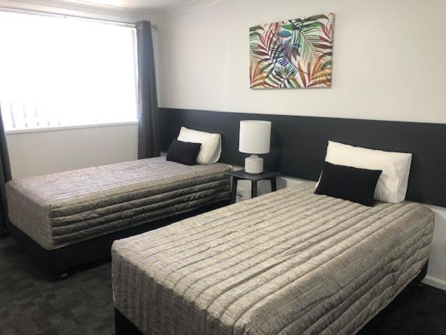 South Tamworth Motor Inn Dış mekan fotoğraf