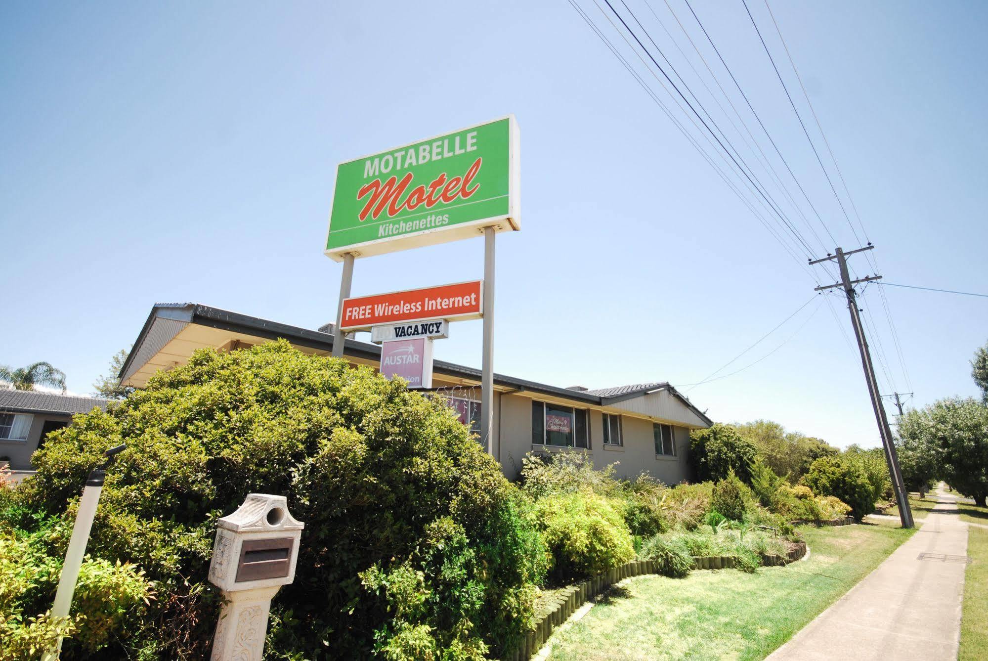 South Tamworth Motor Inn Dış mekan fotoğraf
