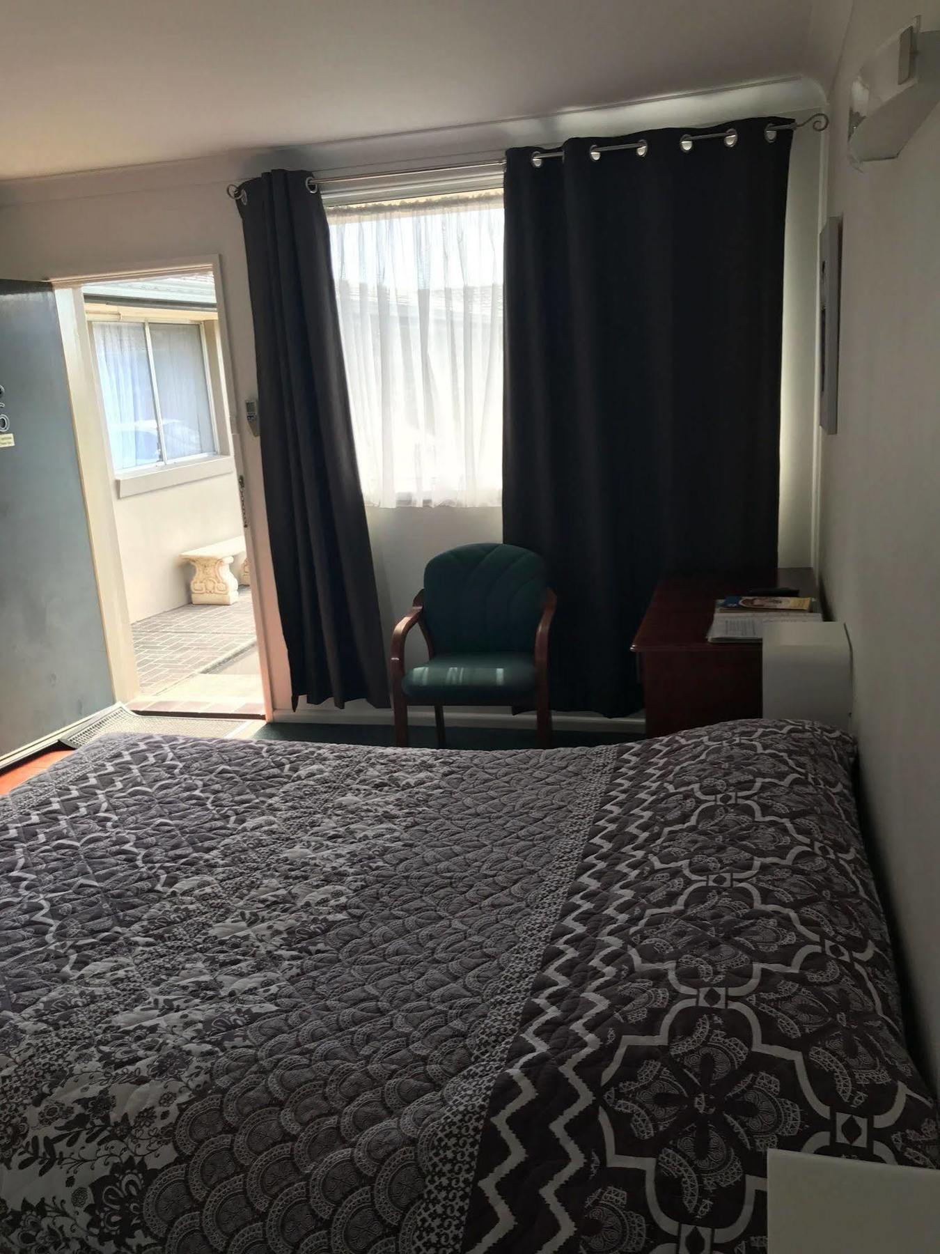 South Tamworth Motor Inn Dış mekan fotoğraf